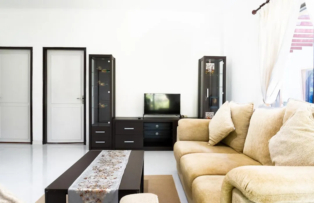 La Casa Borneo-1